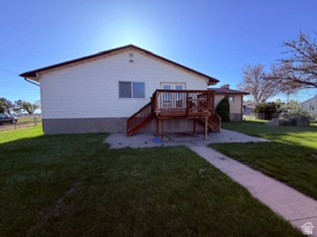 588 N 4500 W, West Point, UT 84015