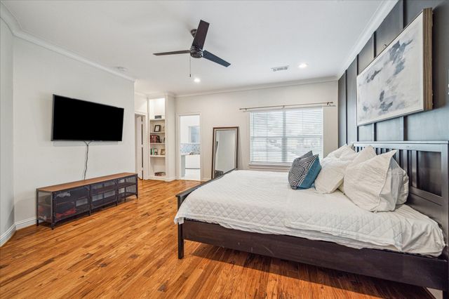 1502 Whispering Pines Drive, Houston, TX 77055