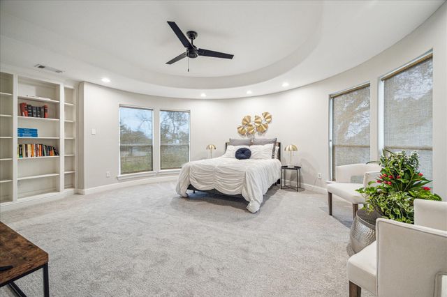 1502 Whispering Pines Drive, Houston, TX 77055