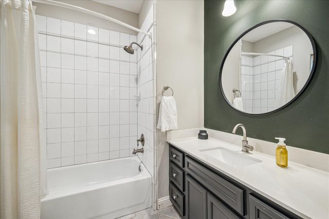 1502 Whispering Pines Drive, Houston, TX 77055