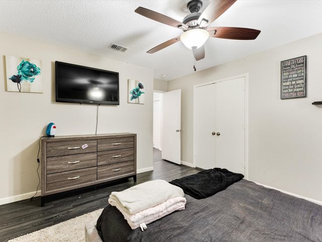 2120 Shawnee Trail, Fort Worth, TX 76247