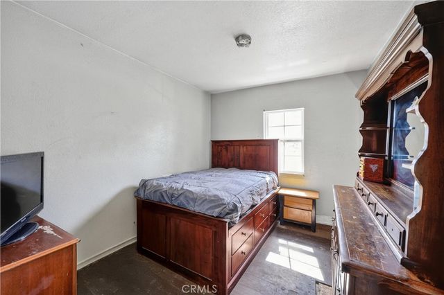 1209 S Shelton Street, Santa Ana, CA 92707