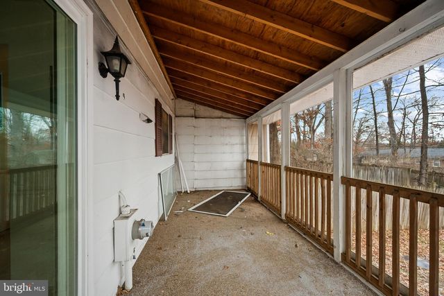 153 BUCKINGHAM DR, Stephens City, VA 22655