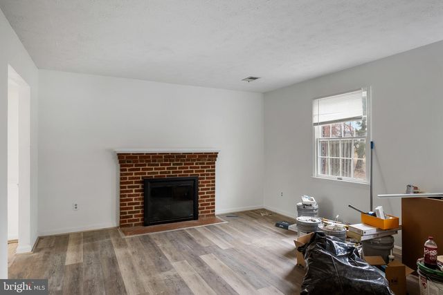 153 BUCKINGHAM DR, Stephens City, VA 22655