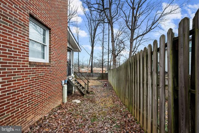 153 BUCKINGHAM DR, Stephens City, VA 22655