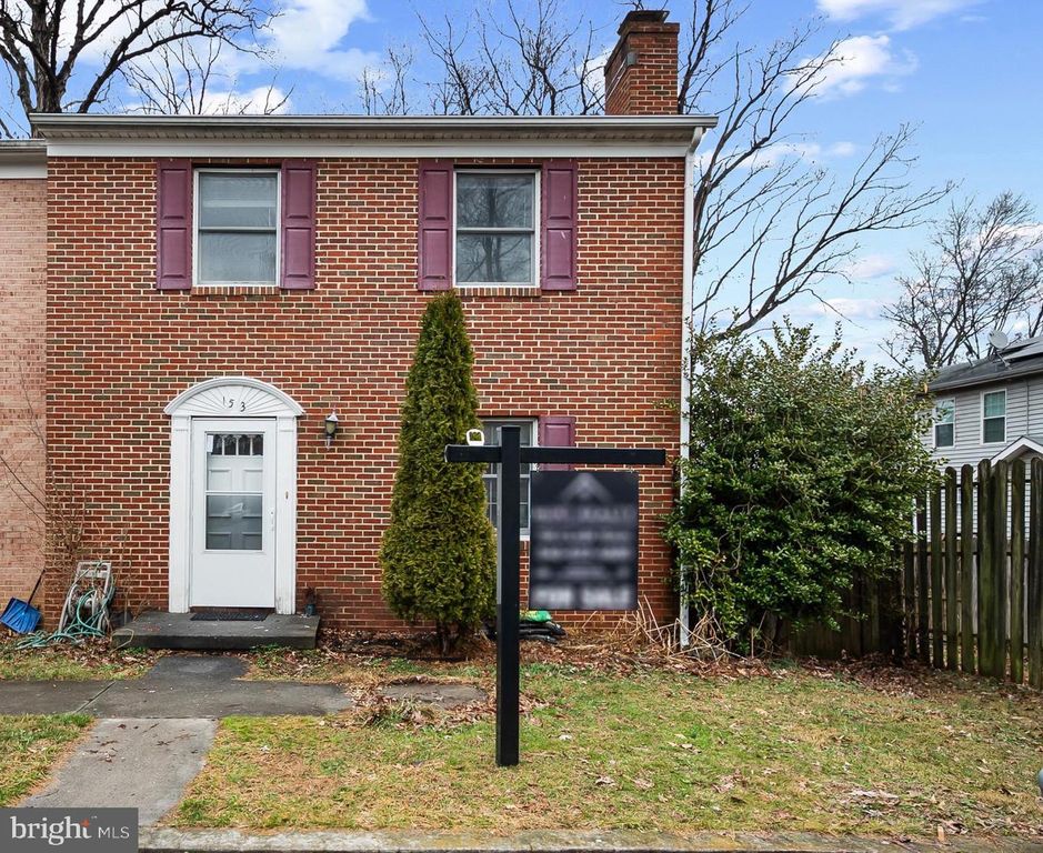 153 BUCKINGHAM DR, Stephens City, VA 22655