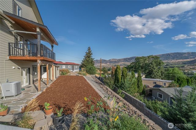 2116 Canal Boulevard, East Wenatchee, WA 98802