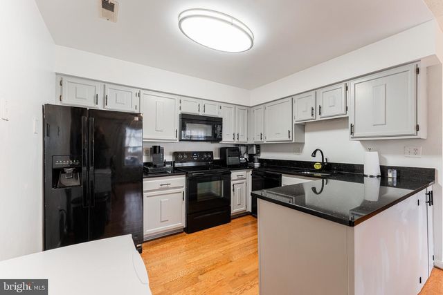 9093 FLORIN WAY, Upper Marlboro, MD 20772