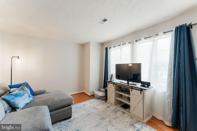 9093 FLORIN WAY, Upper Marlboro, MD 20772