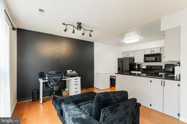 9093 FLORIN WAY, Upper Marlboro, MD 20772