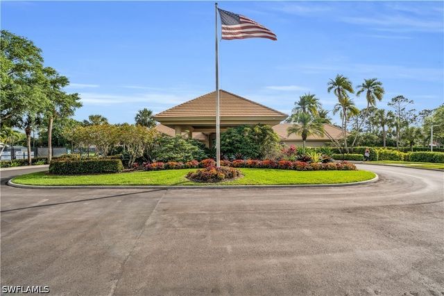 4356 Mistlethrush LN, Naples, FL 34119