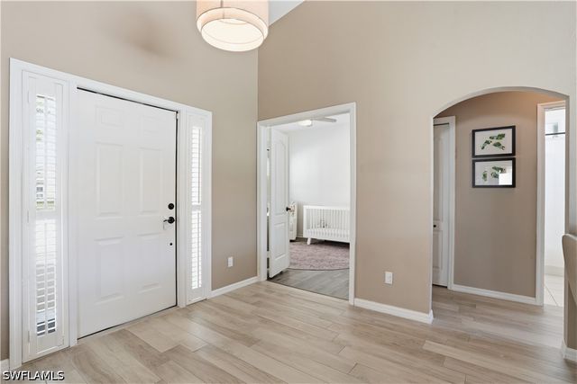 4356 Mistlethrush LN, Naples, FL 34119