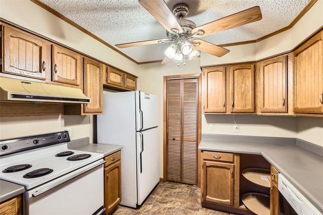 773 Lookout DR, Canyon Lake, TX 78133