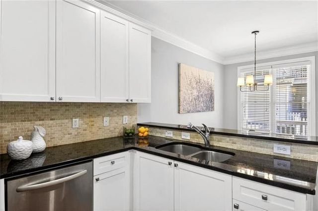 1613 Dupont Commons Drive NW, Atlanta, GA 30318