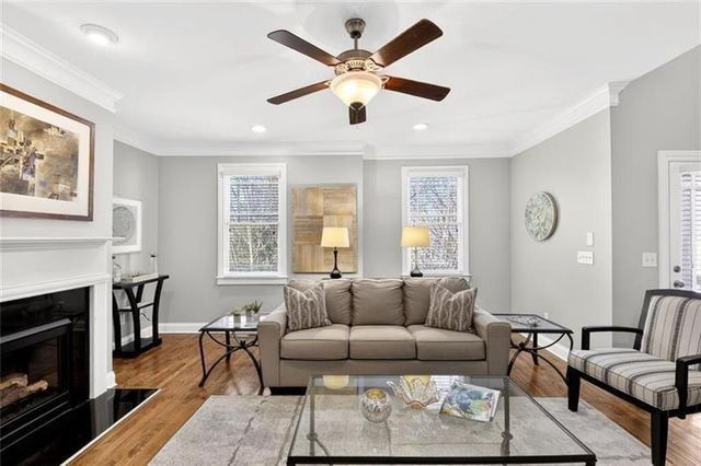 1613 Dupont Commons Drive NW, Atlanta, GA 30318