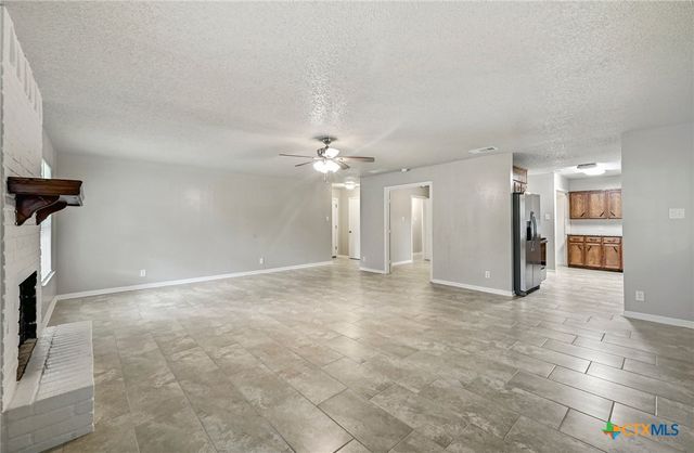 1404 Farhills Drive, Killeen, TX 76549