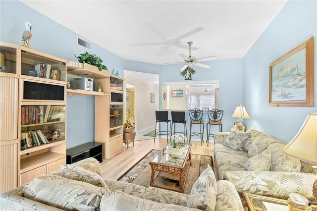 5800 SABAL TRACE DRIVE 105, North Port, FL 34287