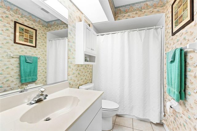 5800 SABAL TRACE DRIVE 105, North Port, FL 34287