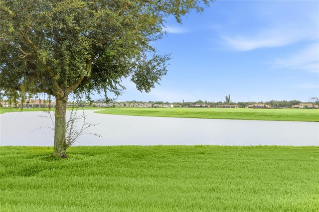 5800 SABAL TRACE DRIVE 105, North Port, FL 34287