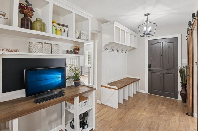 34037 WOODLAND CIRCLE, Dade City, FL 33523