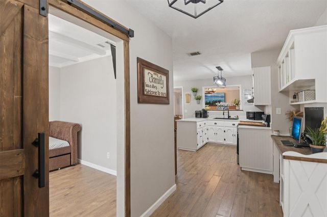 34037 WOODLAND CIRCLE, Dade City, FL 33523