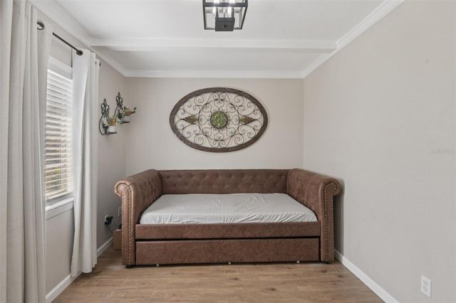 34037 WOODLAND CIRCLE, Dade City, FL 33523