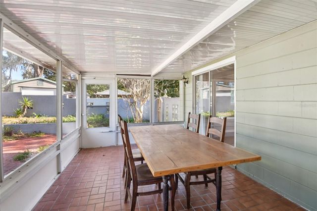 34037 WOODLAND CIRCLE, Dade City, FL 33523