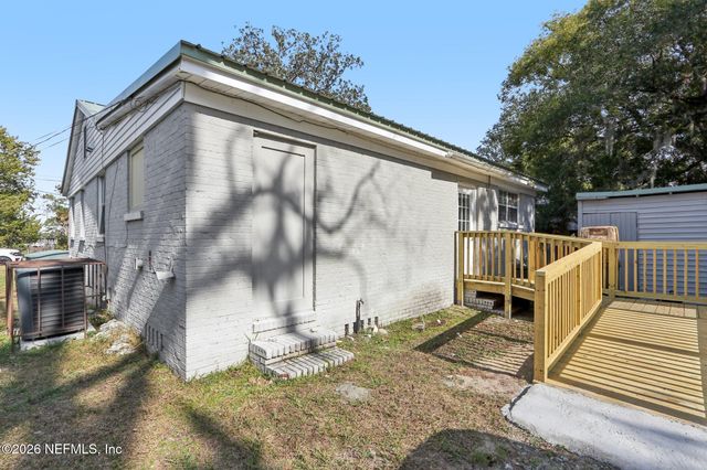 560 W 67TH Street, Jacksonville, FL 32208