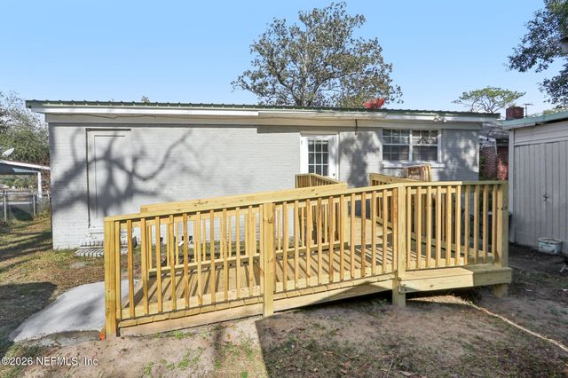 560 W 67TH Street, Jacksonville, FL 32208