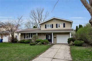 12 Joanie Lane, Amherst, NY 14228