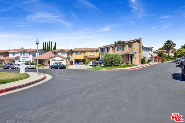 14605 Tundra Drive, Sylmar, CA 91342