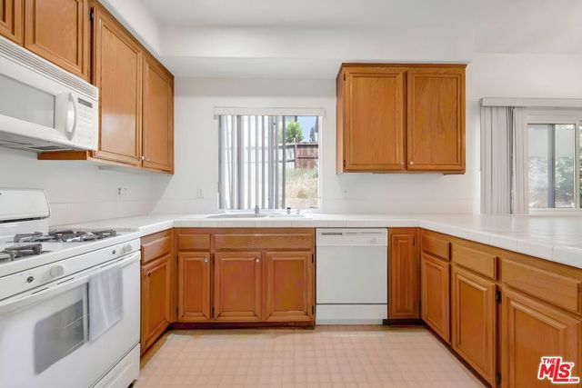 14605 Tundra Drive, Sylmar, CA 91342