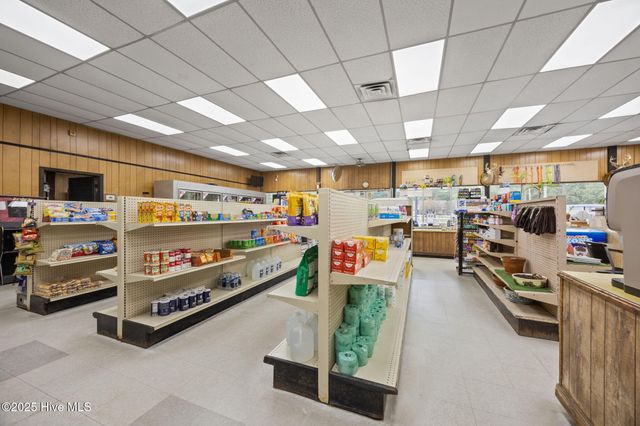 2040 Slatestone Road, Washington, NC 27889