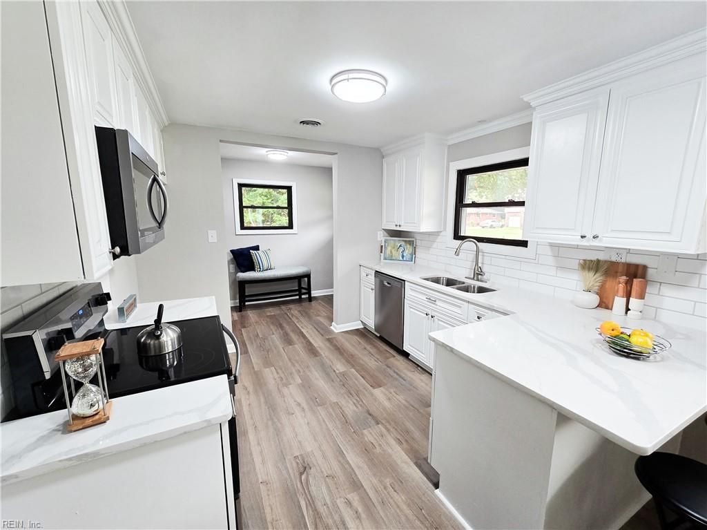 26 Groome RD, Newport News, VA 23601