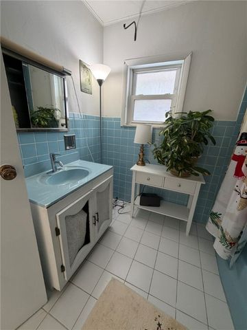 2219 Edgebrook Ave, Brookline, PA 15226