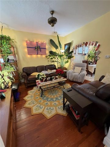 2219 Edgebrook Ave, Brookline, PA 15226