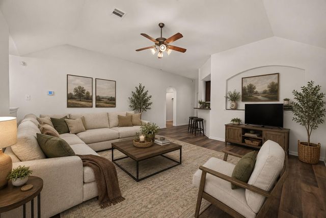 4714 Lake Rim Drive, Alvin, TX 77511