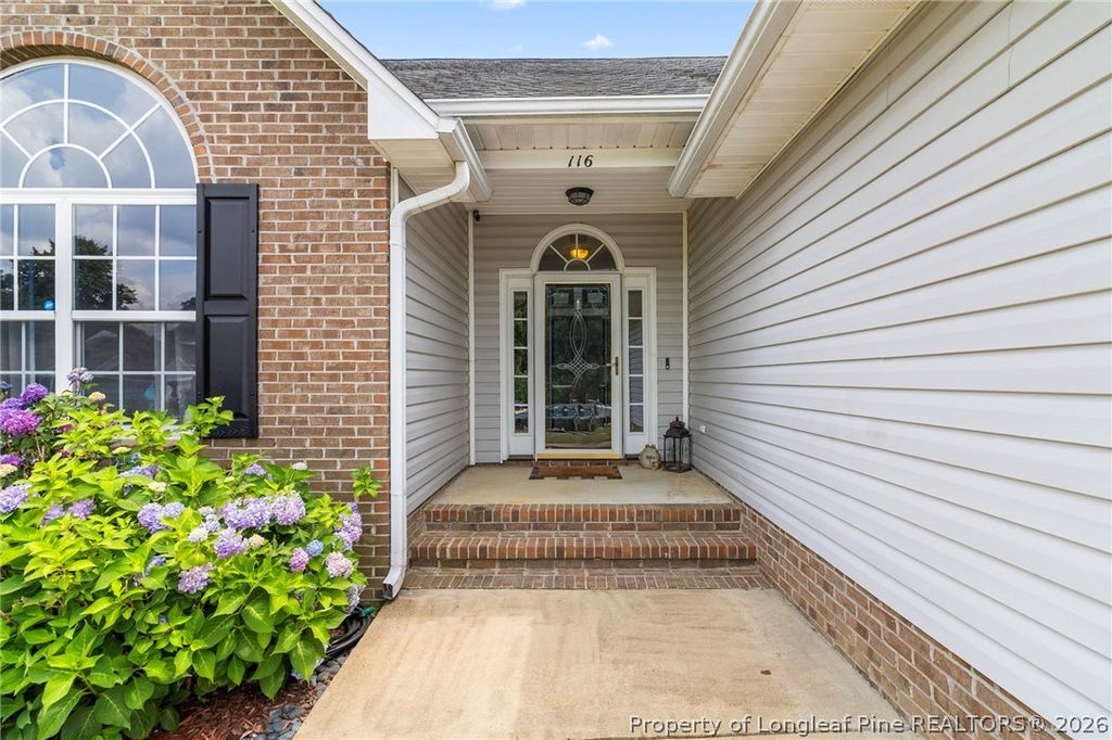 116 Woodbine Drive, Raeford, NC 28376 — photo 5