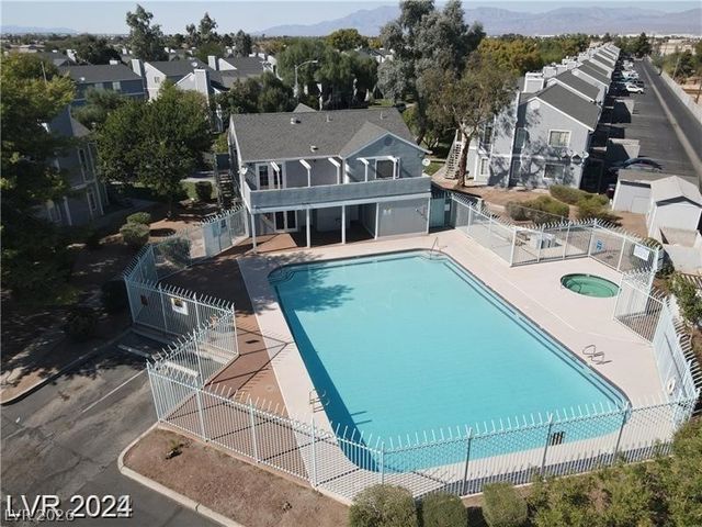 1830 Dwarf Star Drive, Las Vegas, NV 89115