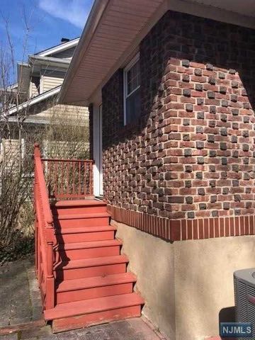 863 Bogert Road, River Edge, NJ 07661