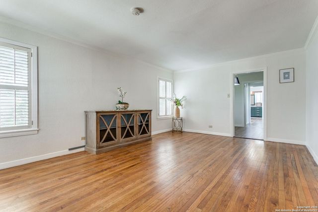 112 Bryn Mawr Dr, San Antonio, TX 78209