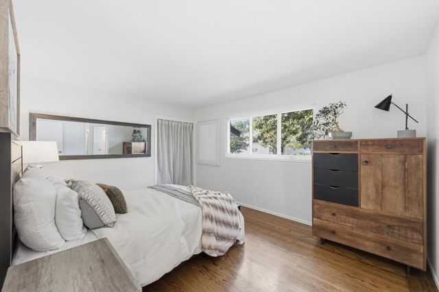 681 Emerald Hill Road, Redwood City, CA 94061