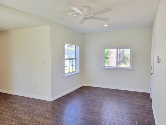 519 N Shady Lane, La Porte, TX 77571