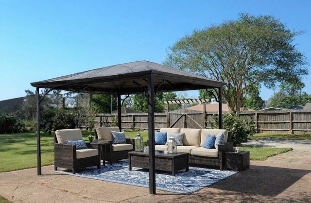 519 N Shady Lane, La Porte, TX 77571