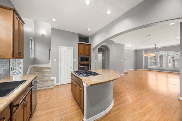 7930 Stoneyway Drive, Houston, TX 77040