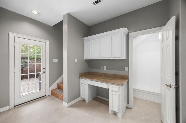 7930 Stoneyway Drive, Houston, TX 77040