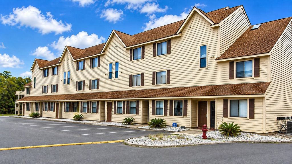 510 Fairwood Lakes Dr Unit 17Q, Myrtle Beach, SC 29588 — exterior