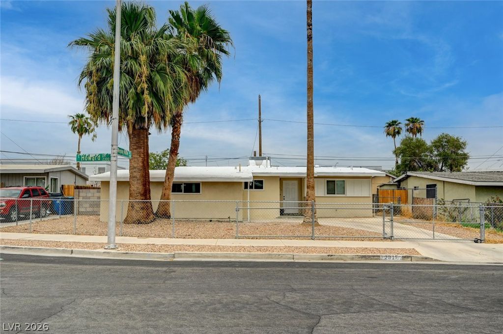 2317 Howard Drive, Las Vegas, NV 89104 — photo 4