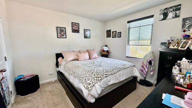 1907 Carriage Lane, Joliet, IL 60433