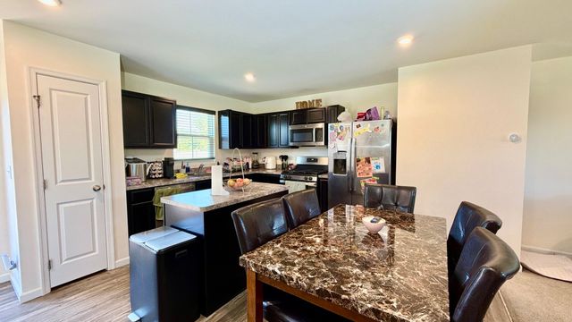 1907 Carriage Lane, Joliet, IL 60433